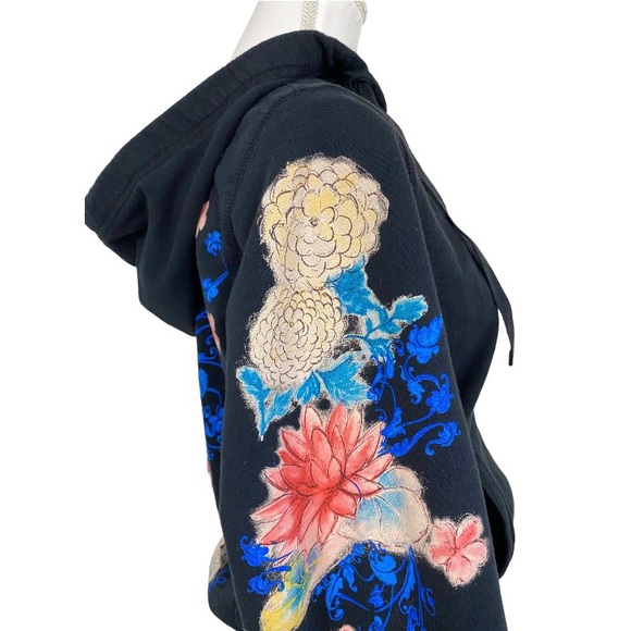 Vintage 90 Y2K Black Lucky Brand Hoodie Sweatshirt Tattoo style floral graphics - Picture 6 of 10